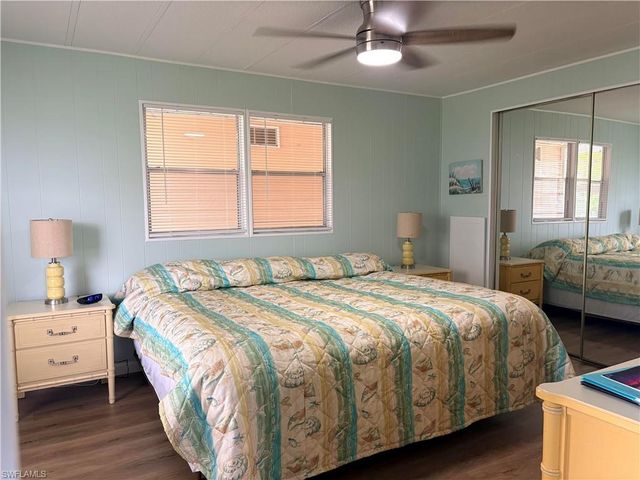 2785 Wedgewood DR, North Fort Myers, FL 33917