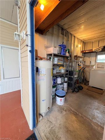 2785 Wedgewood DR, North Fort Myers, FL 33917