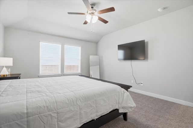 4028 Cornerstone Circle, Granbury, TX 76048