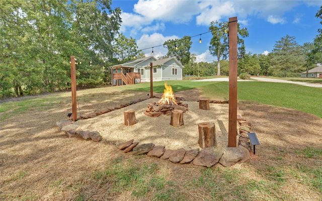 398 Hidden Point, Hartwell, GA 30643