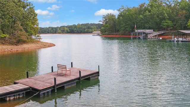 398 Hidden Point, Hartwell, GA 30643