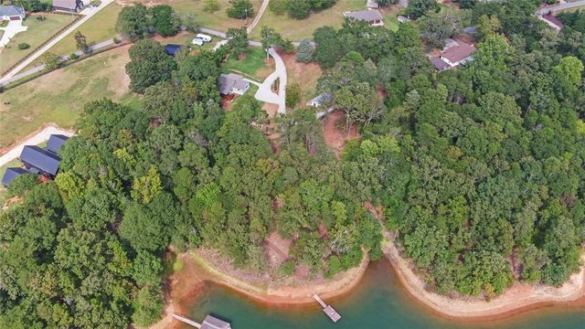 398 Hidden Point, Hartwell, GA 30643