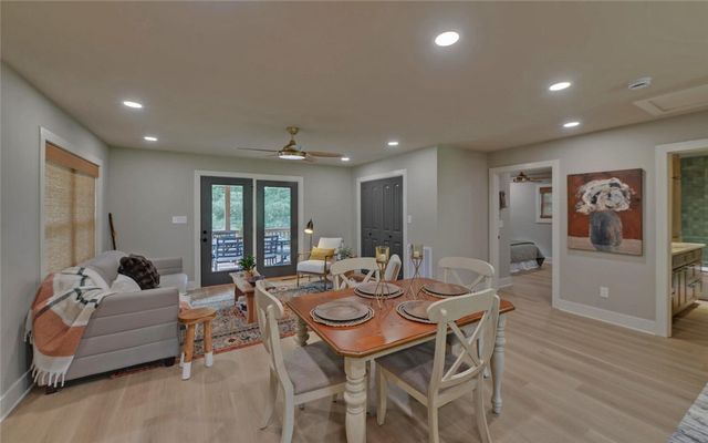 398 Hidden Point, Hartwell, GA 30643