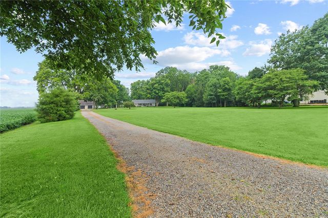 1152 Kennard Kingscreek Road, Urbana, OH 43078