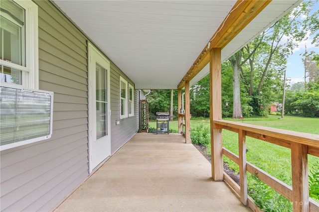 1152 Kennard Kingscreek Road, Urbana, OH 43078