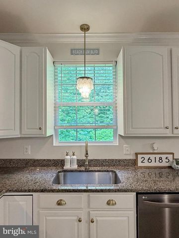 26185 T WOOD DR, Mechanicsville, MD 20659