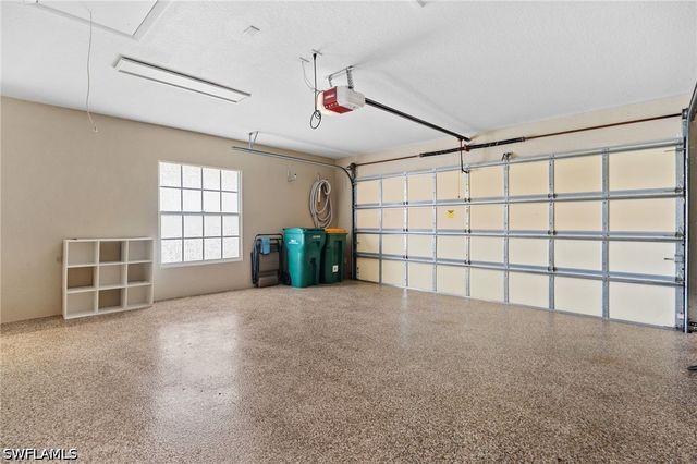 4167 Saint George LN, Naples, FL 34119