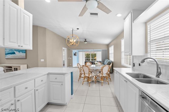 4167 Saint George LN, Naples, FL 34119