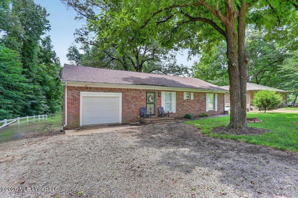 10641 Ben Lomond Cove, Hernando, MS 38632 — photo 5