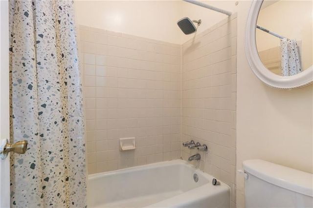 5000 Village Green Way, Alpharetta, GA 30009