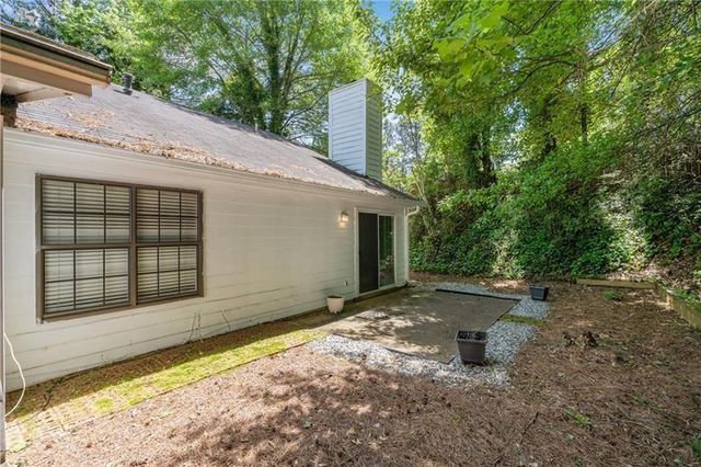 5000 Village Green Way, Alpharetta, GA 30009