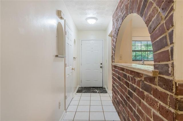 5000 Village Green Way, Alpharetta, GA 30009