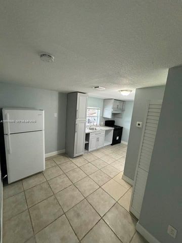 16025 SW 299th Ter 0, Homestead, FL 33033