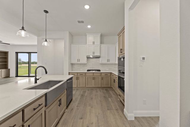 124 Evanston Court, Rhome, TX 76078