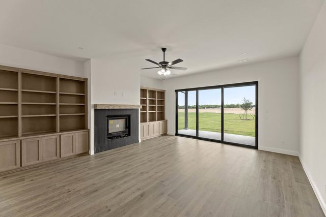124 Evanston Court, Rhome, TX 76078