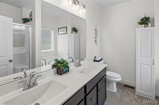 3938 Narrow Leaf Lane, Swansea, IL 62226