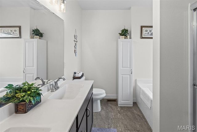 3938 Narrow Leaf Lane, Swansea, IL 62226