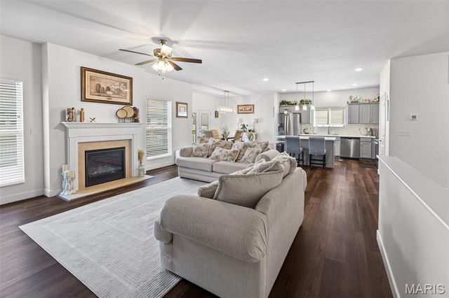 3938 Narrow Leaf Lane, Swansea, IL 62226