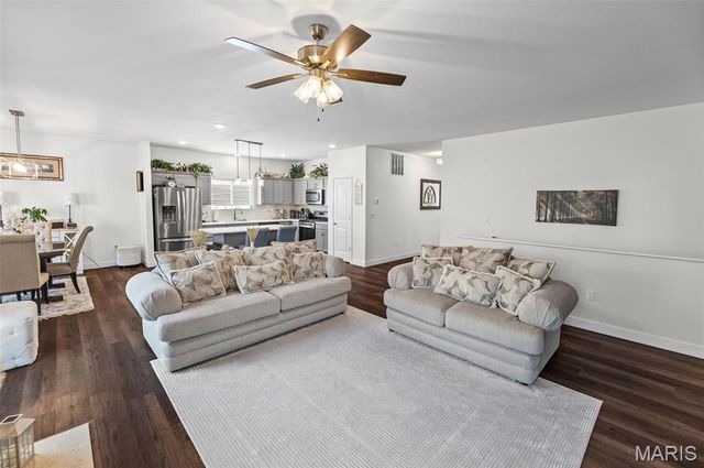 3938 Narrow Leaf Lane, Swansea, IL 62226