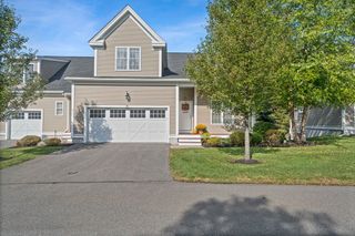 7 Lilac Cir B, Groton, MA 01450