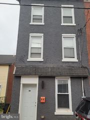 58 E COLLOM STREET, Philadelphia, PA 19144