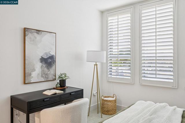 438 438 W Grand Ave 432, Oakland, CA 94612