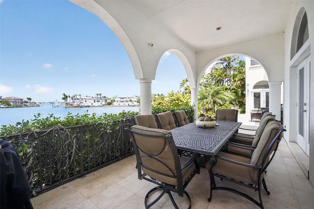 1444 HARBOR DRIVE, Sarasota, FL 34239
