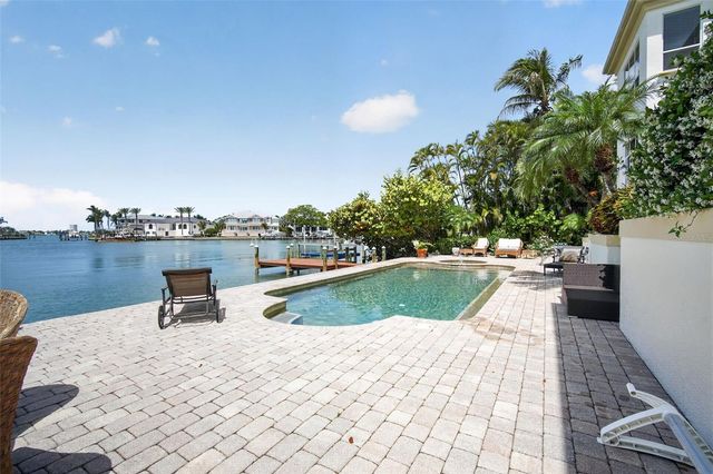 1444 HARBOR DRIVE, Sarasota, FL 34239