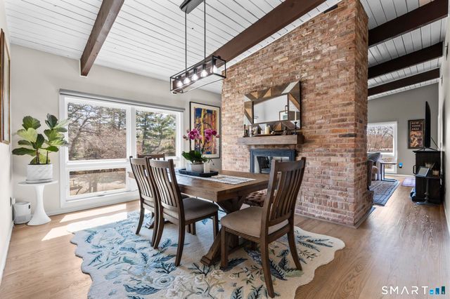 19 Ledgebrook Drive 19, Norwalk, CT 06854