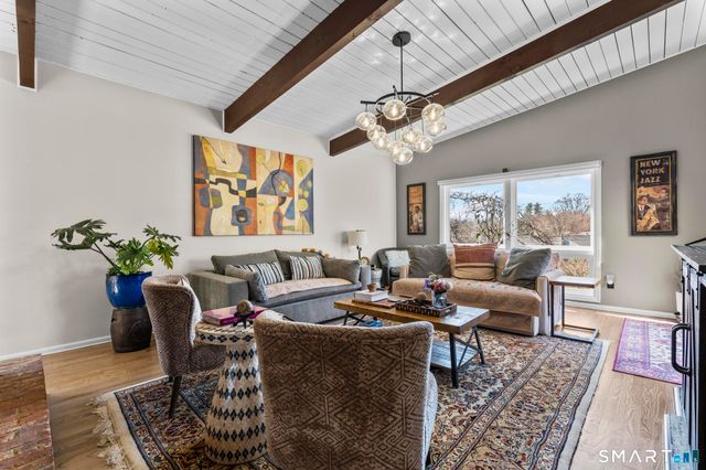 19 Ledgebrook Drive 19, Norwalk, CT 06854