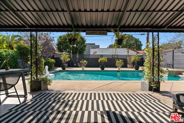 1903 Preuss Road, Los Angeles, CA 90034