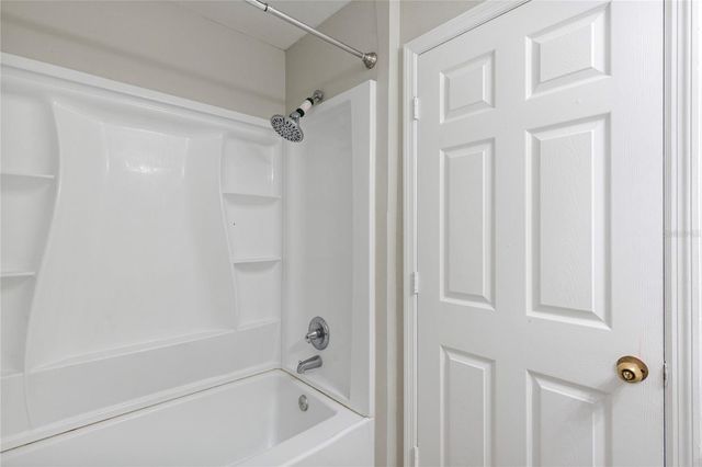 4617 ASHBURN SQUARE DRIVE, Tampa, FL 33610