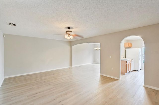 4617 ASHBURN SQUARE DRIVE, Tampa, FL 33610
