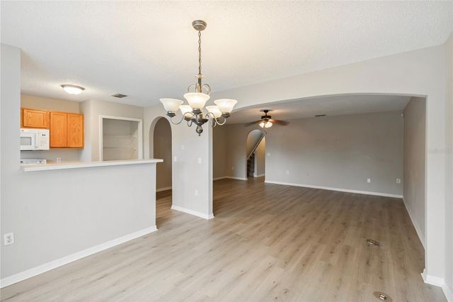 4617 ASHBURN SQUARE DRIVE, Tampa, FL 33610