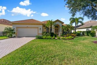 11063 Sea Tropic LN, Fort Myers, FL 33908