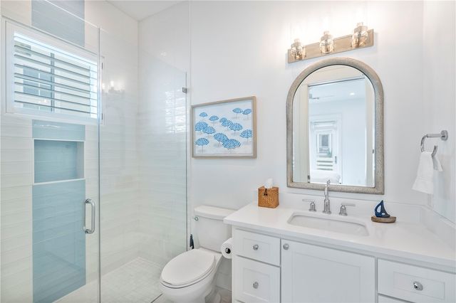 580 S Shore Dr, Port Aransas, TX 78373