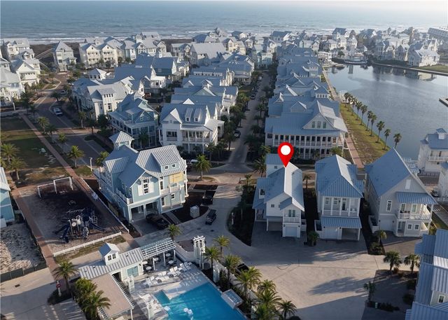 580 S Shore Dr, Port Aransas, TX 78373