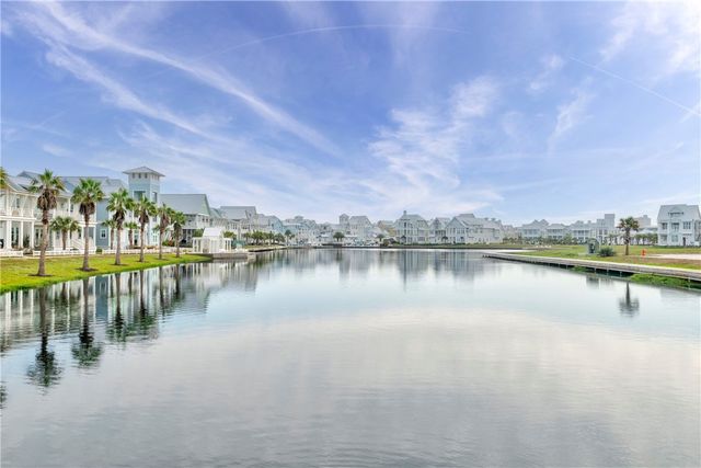 580 S Shore Dr, Port Aransas, TX 78373