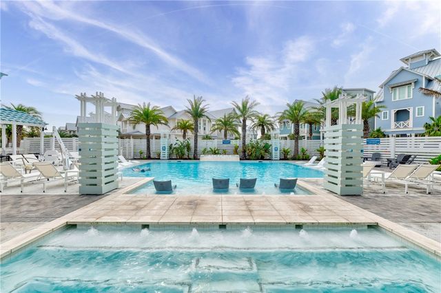 580 S Shore Dr, Port Aransas, TX 78373