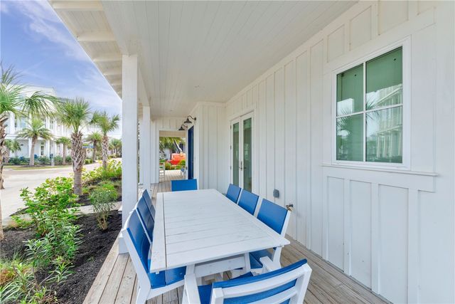 580 S Shore Dr, Port Aransas, TX 78373
