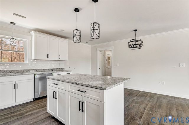 6032 Richmond Hwy, Tappahannock, VA 22560