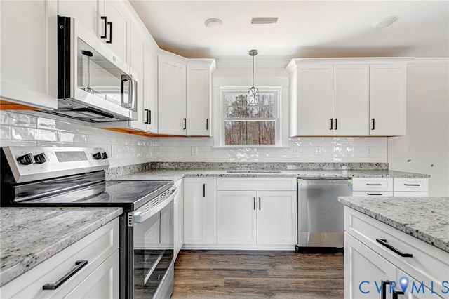 6032 Richmond Hwy, Tappahannock, VA 22560