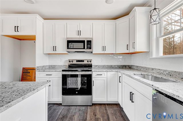 6032 Richmond Hwy, Tappahannock, VA 22560