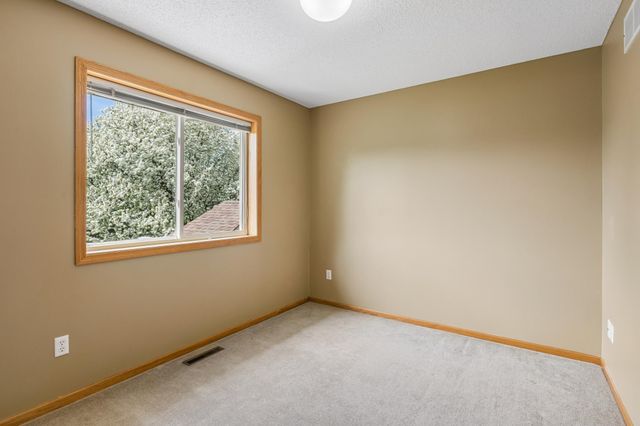 2509 Edinbrook Terrace, Brooklyn Park, MN 55443