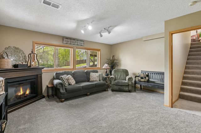 2509 Edinbrook Terrace, Brooklyn Park, MN 55443