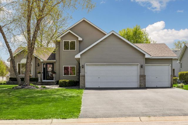 2509 Edinbrook Terrace, Brooklyn Park, MN 55443