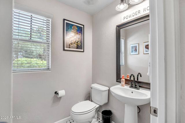 2563 E BART Street, Gilbert, AZ 85295