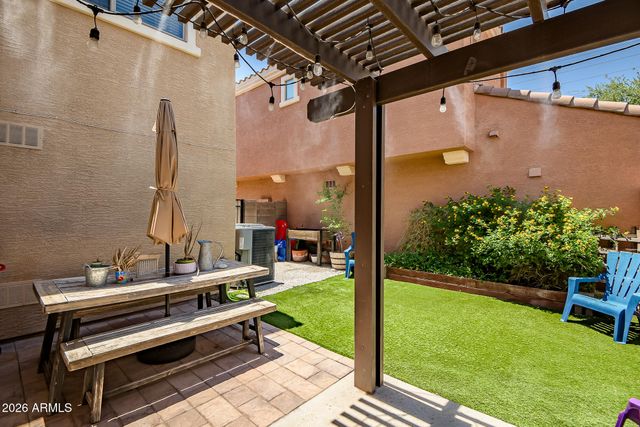 2563 E BART Street, Gilbert, AZ 85295