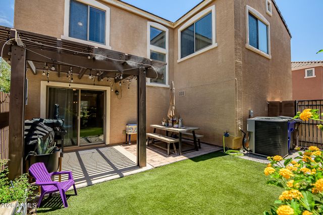 2563 E BART Street, Gilbert, AZ 85295
