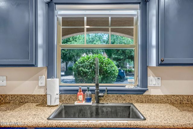 2563 E BART Street, Gilbert, AZ 85295